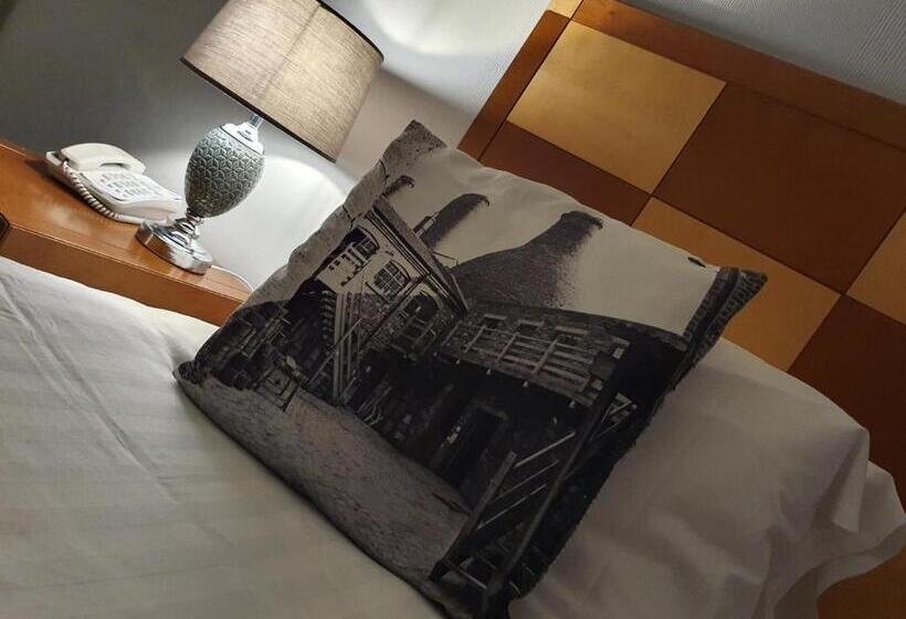 Номер Стандарт Индивидуальный, Best Western Stoke On Trent City Centre