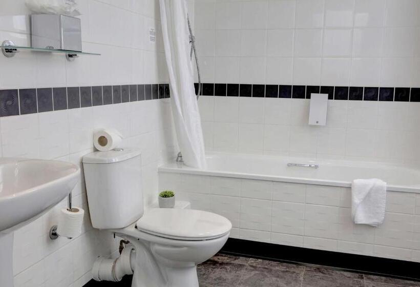 Номер Стандарт, Best Western Stoke On Trent City Centre