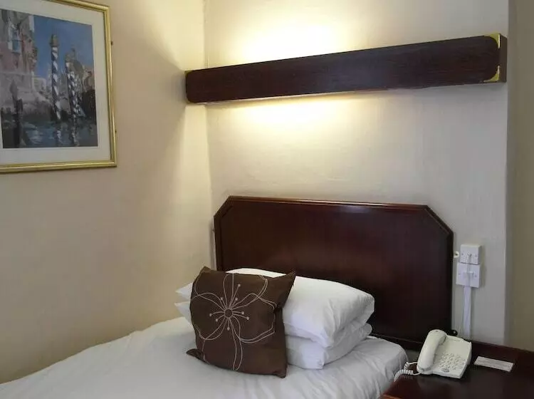 スタンダードルーム, Best Western The George Hotel, Swaffham