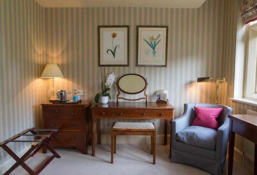 Номер Стандарт, Horsted Place