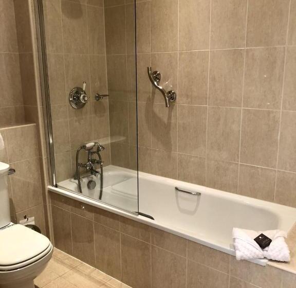 Полулюкс, Horsted Place