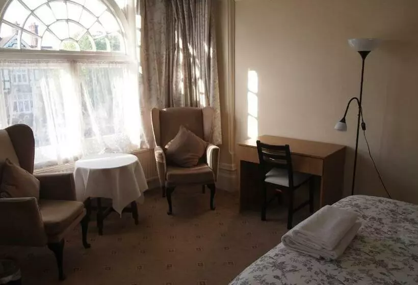 Standard-huone, Kingswood