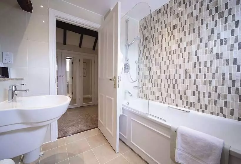 スタンダードシングルルーム, Macdonald Alveston Manor Hotel & Spa