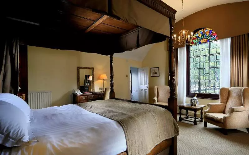 デラックスルーム, Macdonald Alveston Manor Hotel & Spa
