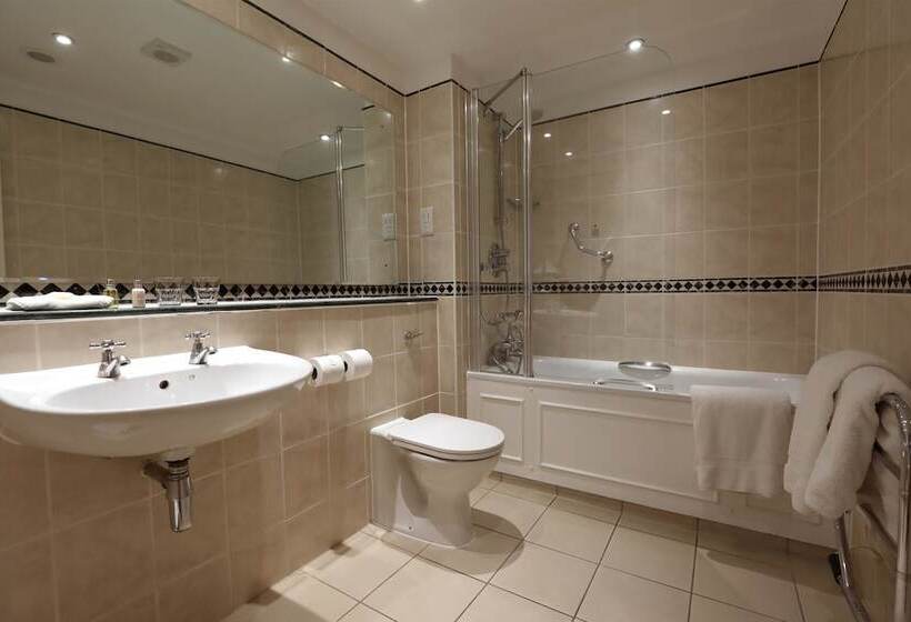 デラックスルーム, Macdonald Compleat Angler