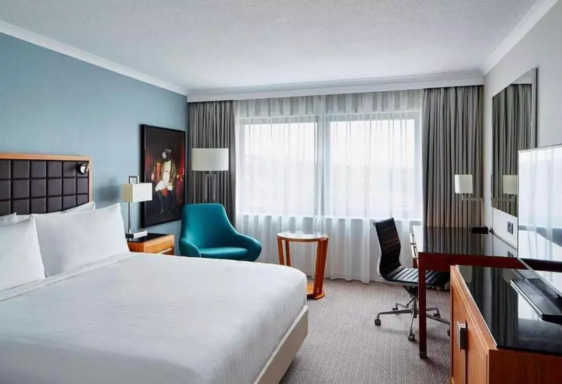 キングサイズベッドのデラックスルーム, Portsmouth Marriott