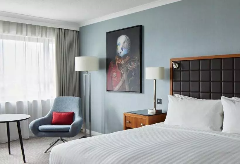 キングサイズベッドのスーペリアルーム, Portsmouth Marriott