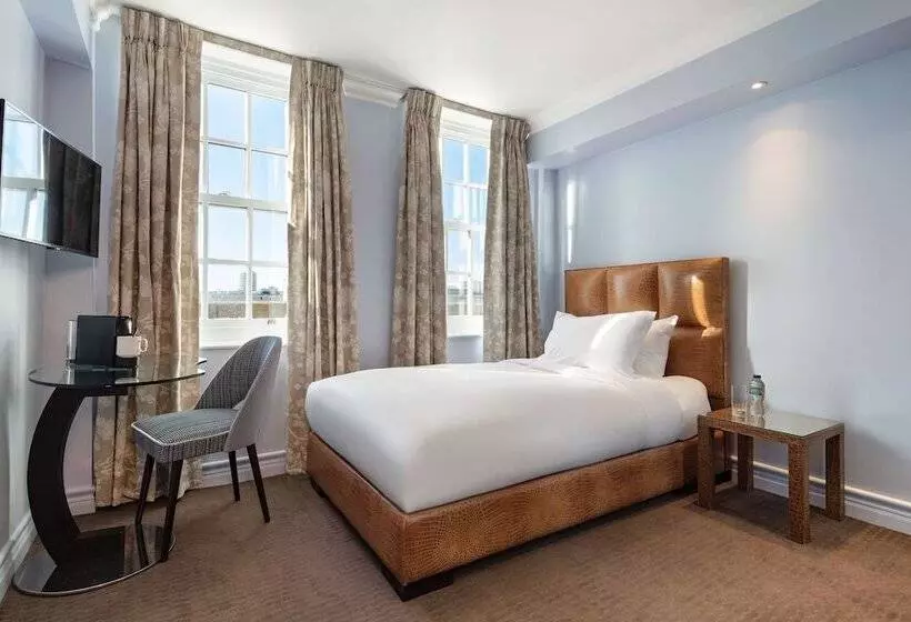 اتاق استاندارد یک نفره, Radisson Blu Hotel, London Bond Street