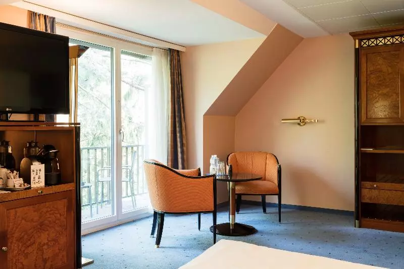 اتاق پرمیوم, Radisson Blu Hotel, London Bond Street
