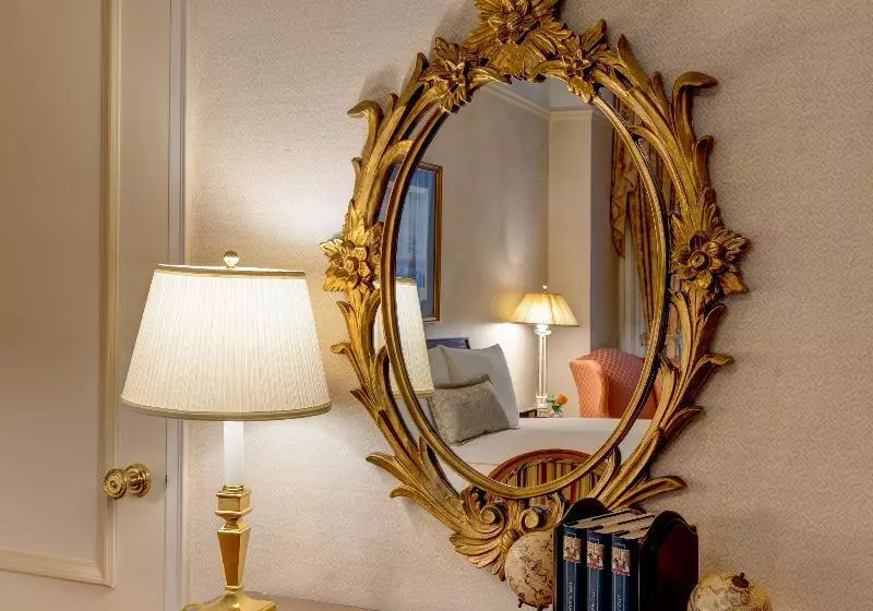 سوییت, Radisson Blu Hotel, London Bond Street