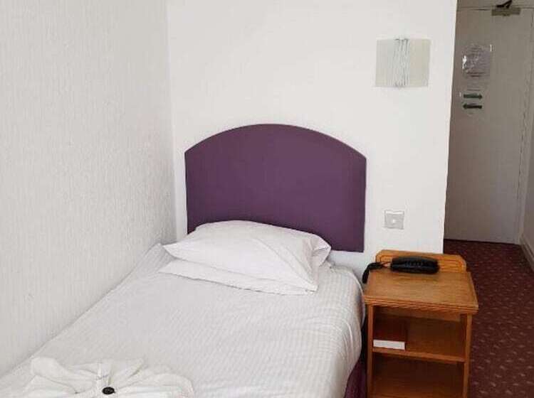 اتاق استاندارد یک نفره, Riviera