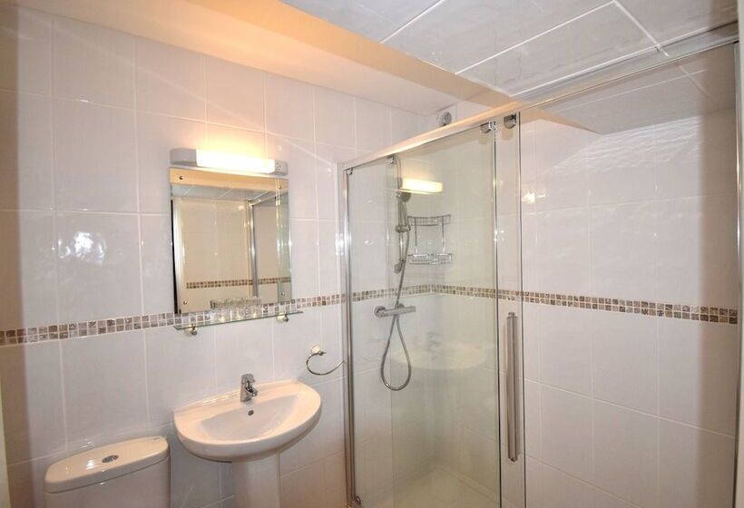 اتاق استاندارد, Riviera