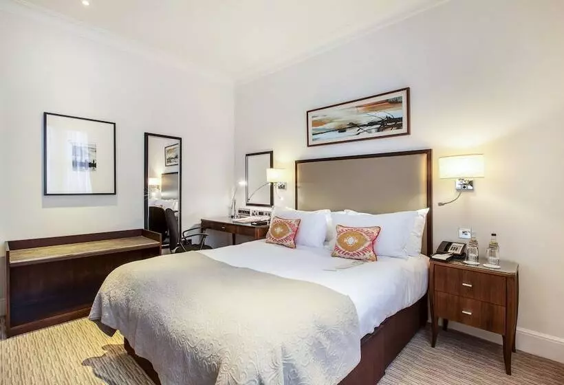 エクゼクティブルーム, St. James  Court, A Taj Hotel, London