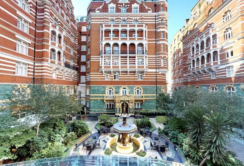 行政房间, St. James Court, A Taj Hotel, London