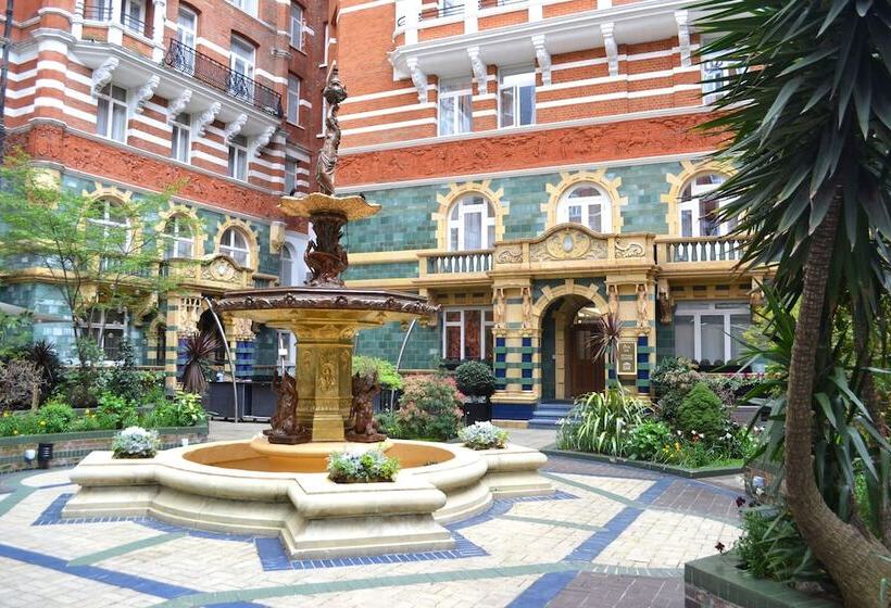 高级客房, St. James Court, A Taj Hotel, London