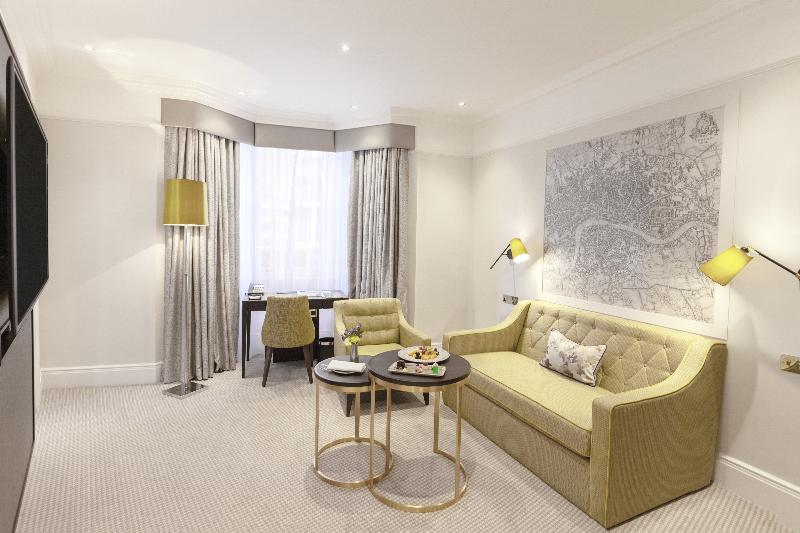 优质家庭房间, St. James Court, A Taj Hotel, London