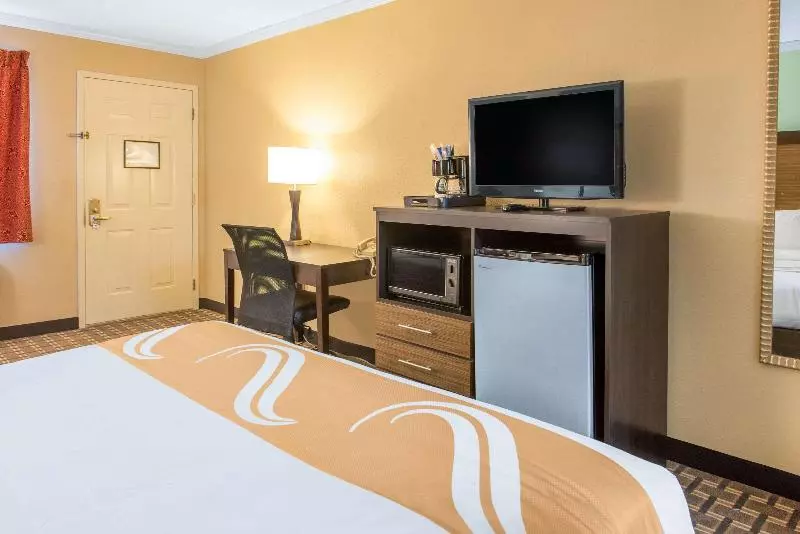 Superior Room, St. James Court, A Taj Hotel, London