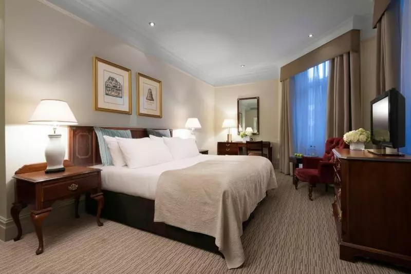 キングサイズベッドのクラシックルーム, St. James  Court, A Taj Hotel, London