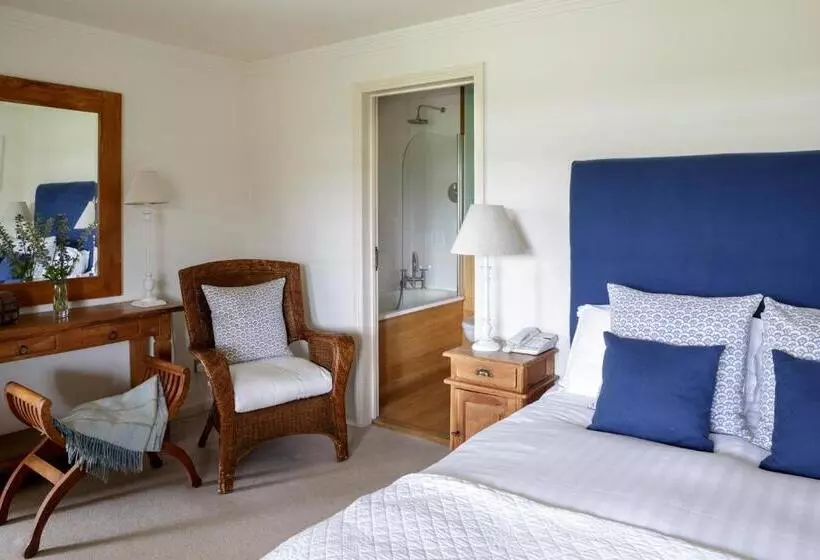Standard Room, Star Castle