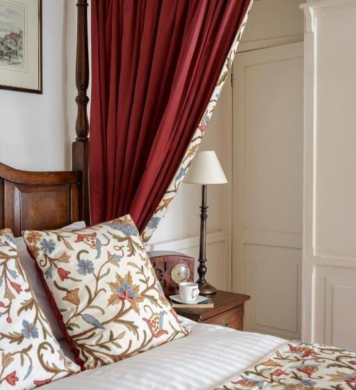 غرفة سوبيريور, Star Castle