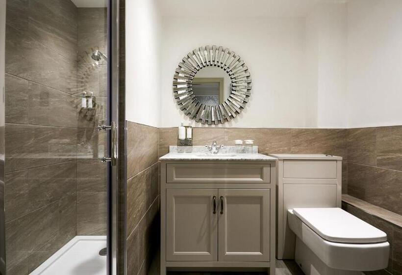 Номер Стандарт, The Christopher Hotel, Eton