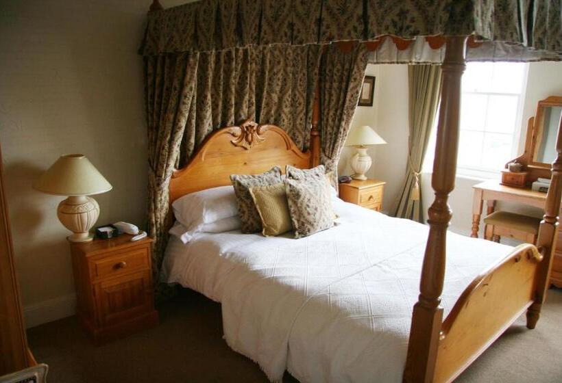 주니어 스위트, The Hope Anchor