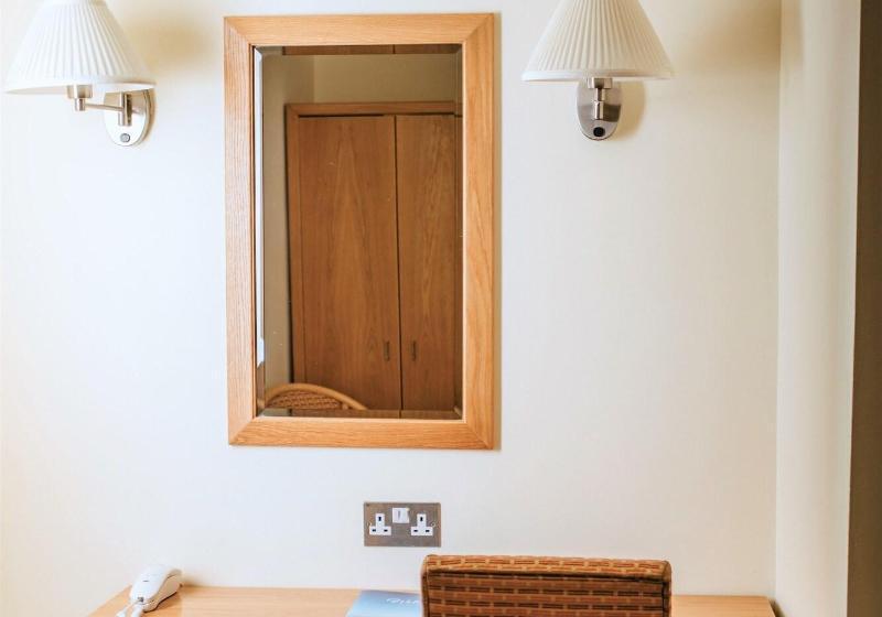 스탠다드 룸, The Kilbirnie