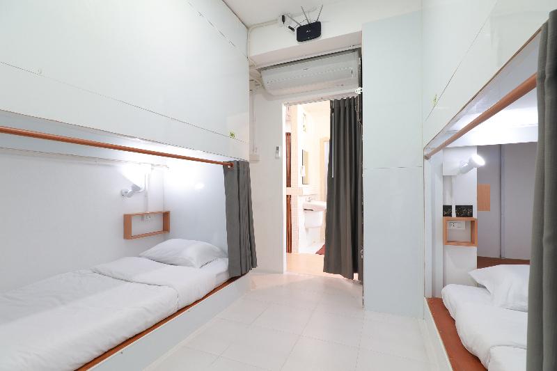 高级大房间, Oriel