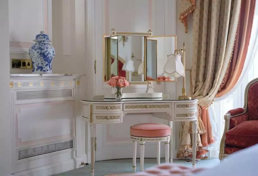 Deluxe Suite, The Ritz London