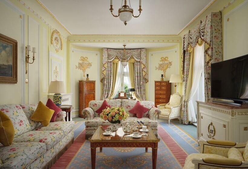 Deluxe Suite, The Ritz London