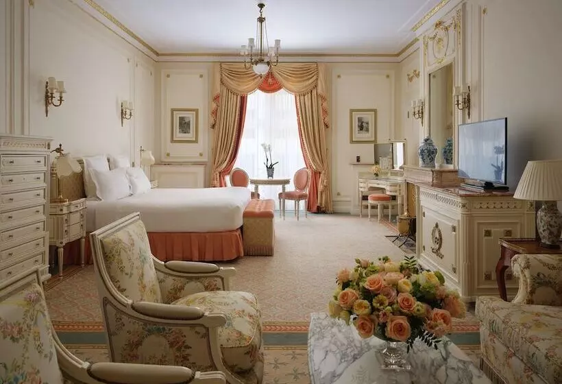 Junior Suite, The Ritz London