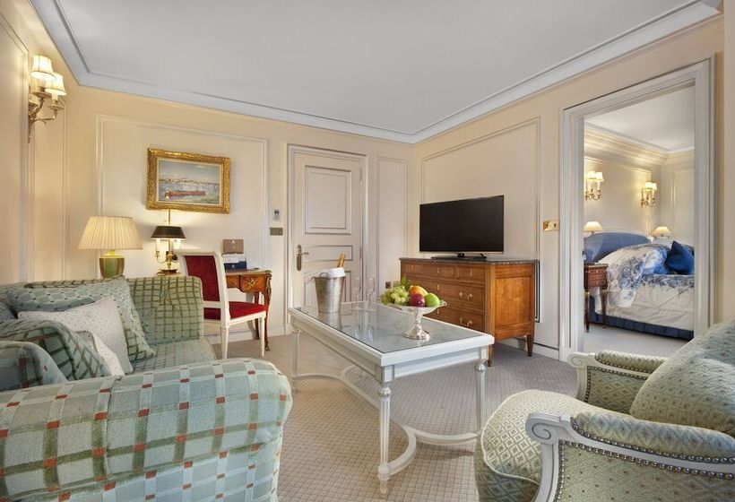 Executive Suite, The Ritz London