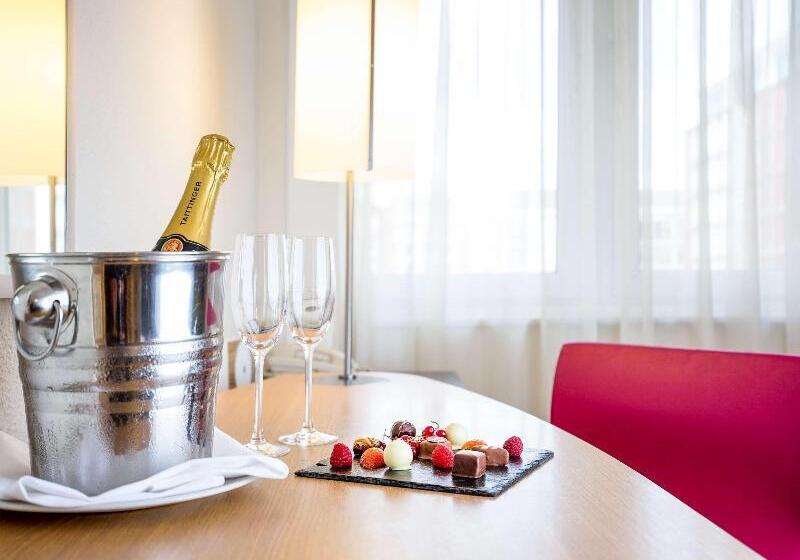 スーペリアールーム, Novotel London West