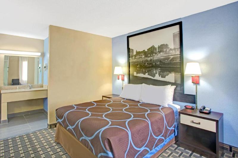 Standard Room, Treehouse Hotel London