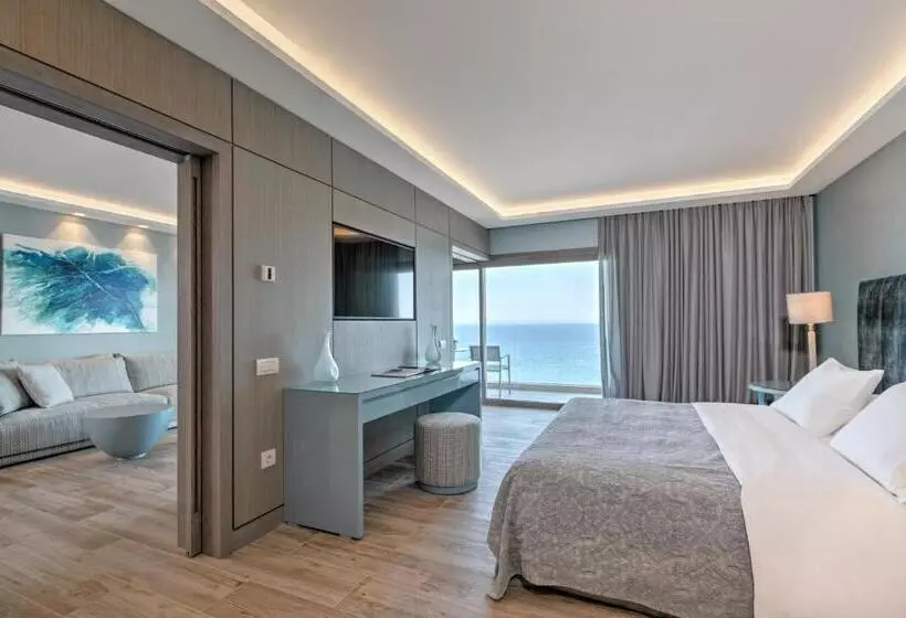 オーシャンビューデラックススイート, Amada Colossos Resort