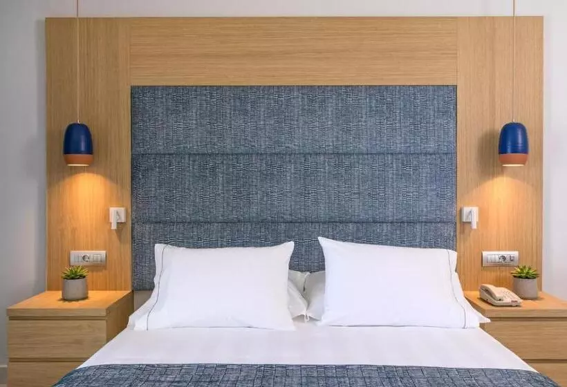 Triple Room Sea View, Amada Colossos Resort