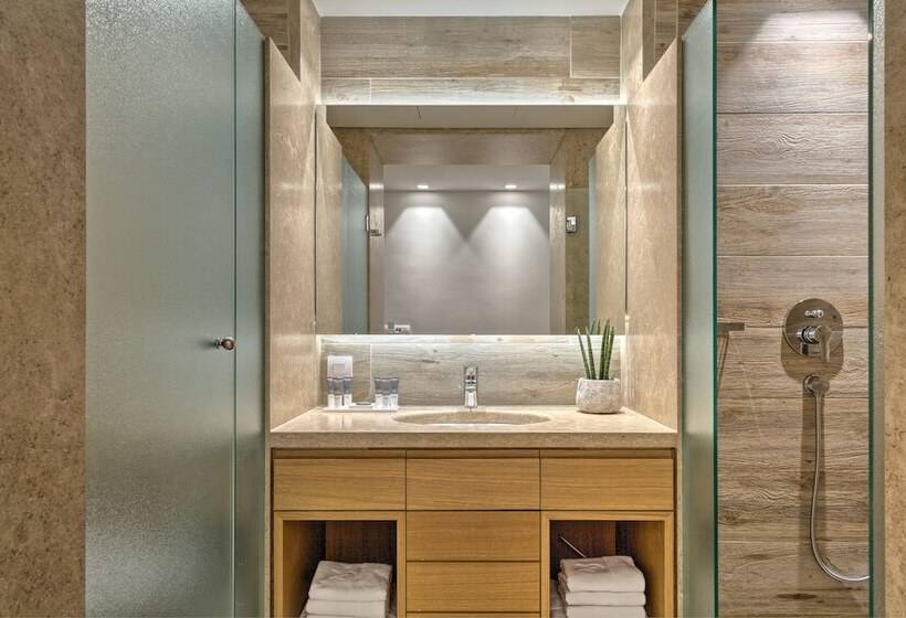 Номер Стандарт Боковой Вид на Море, Amada Colossos Resort