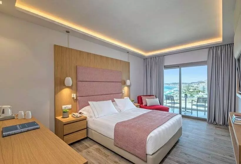 サイドオーシャンビュースタンダードルーム, Amada Colossos Resort
