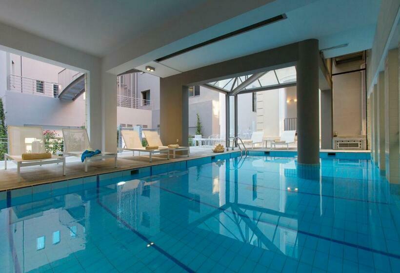 シティビュークラシックルーム, Aquila Atlantis