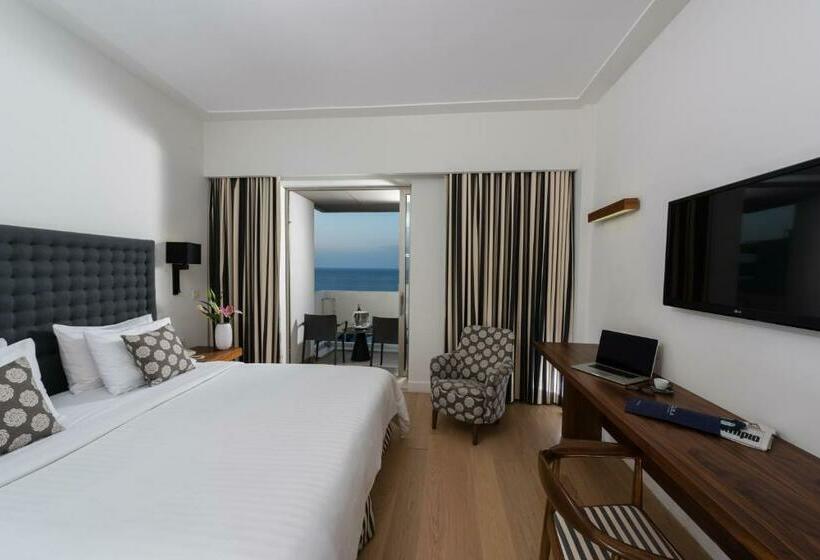 エグゼクティブ ルーム、眺望あり, Aquila Atlantis