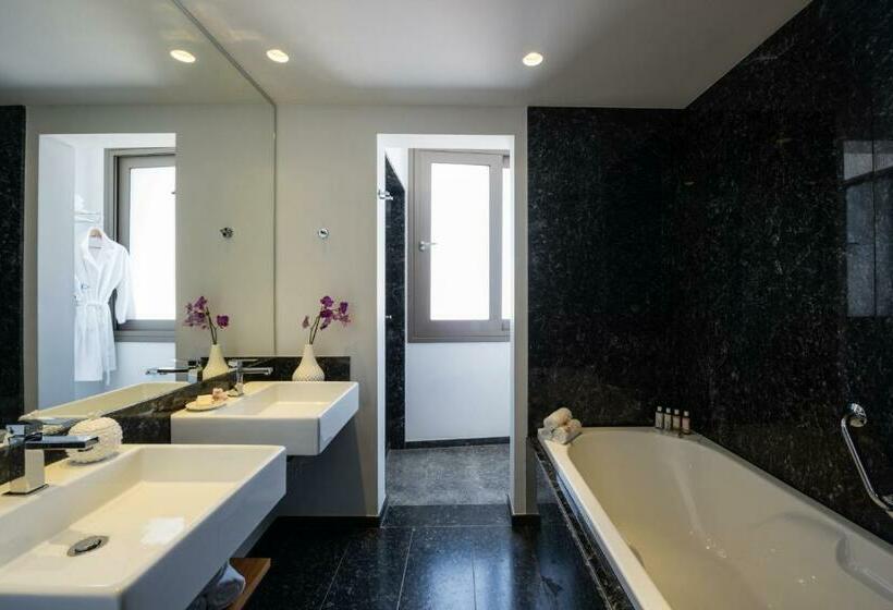 景色の見えるジュニアスイート, Aquila Atlantis