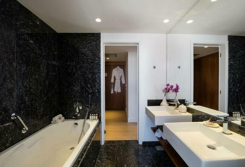 景色の見えるジュニアスイート, Aquila Atlantis