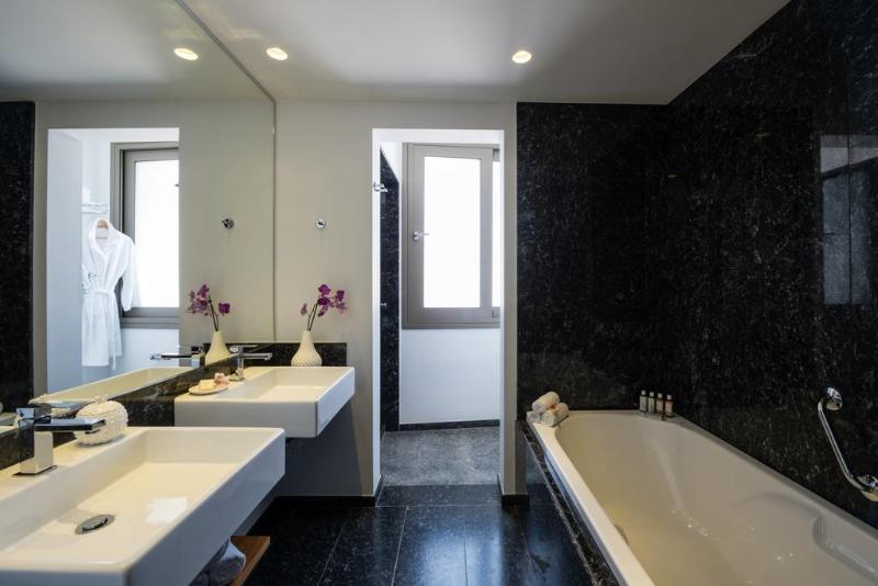 景色の見えるジュニアスイート, Aquila Atlantis