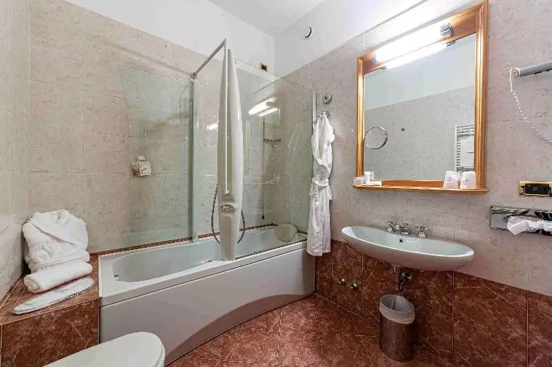 Classic Yhden Hengen Huone, Aquila Atlantis