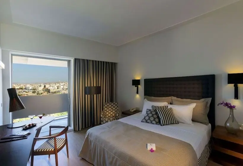 Deluxe Room with Views