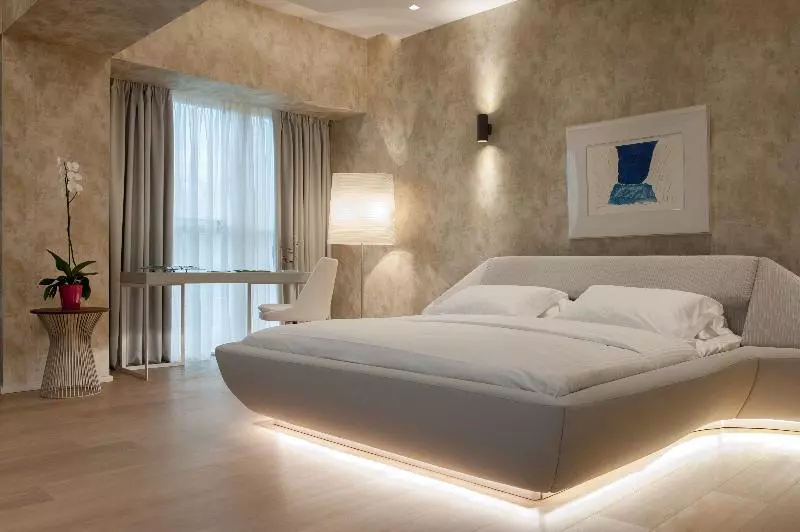 Suite Junior, Athenaeum Grand