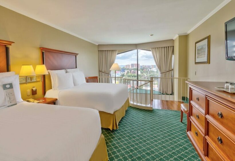 メゾネットスイート, Barcelo Guatemala City