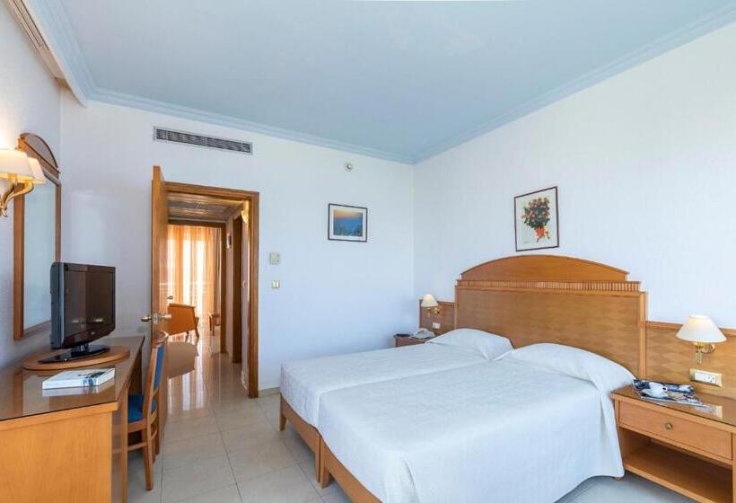 Family Suite, Blue Horizon