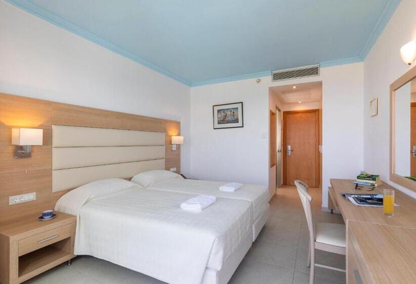 חדר סופריור נוף לים, Blue Horizon