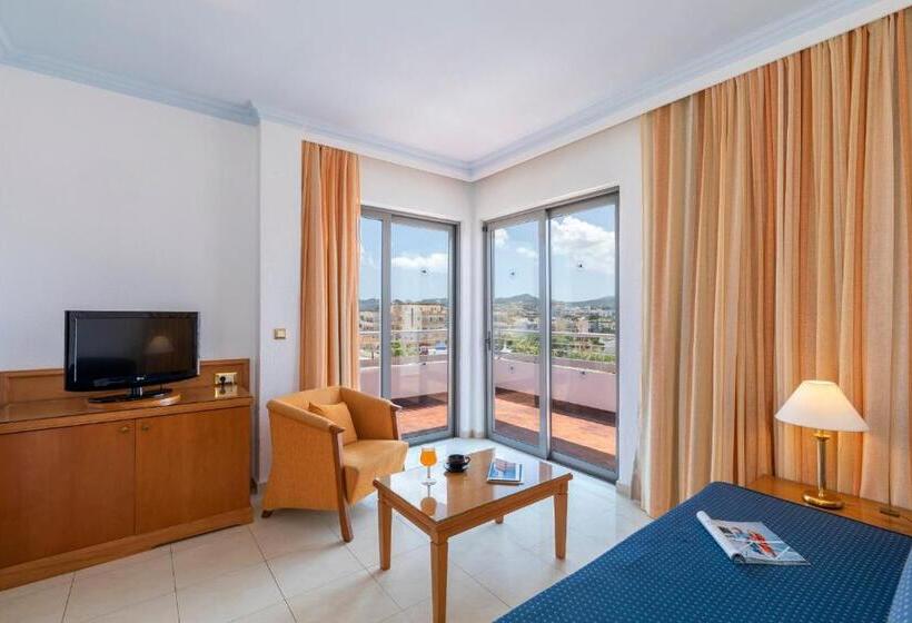 جناح عائلي, Blue Horizon